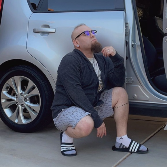 Meet your Posher, Cybear - Picture 4 of 4